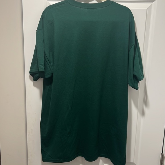 Men’s Russell Hunter Green T-Shirt - Picture 7 of 7
